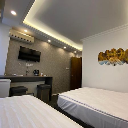Idyllic Taksim Hotel Истанбул Екстериор снимка