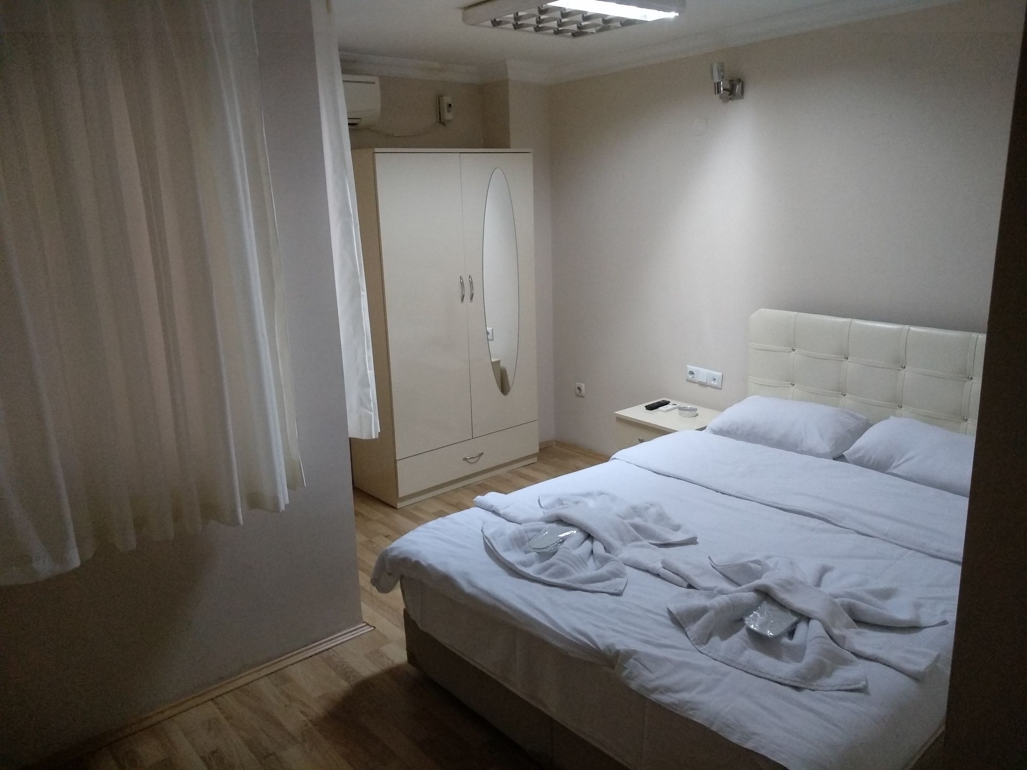 Idyllic Taksim Hotel Истанбул Екстериор снимка